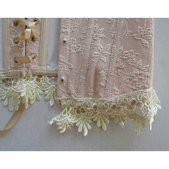 Creamy Jacquard and Lace Corset Set - NEW - Picture 16 of 16